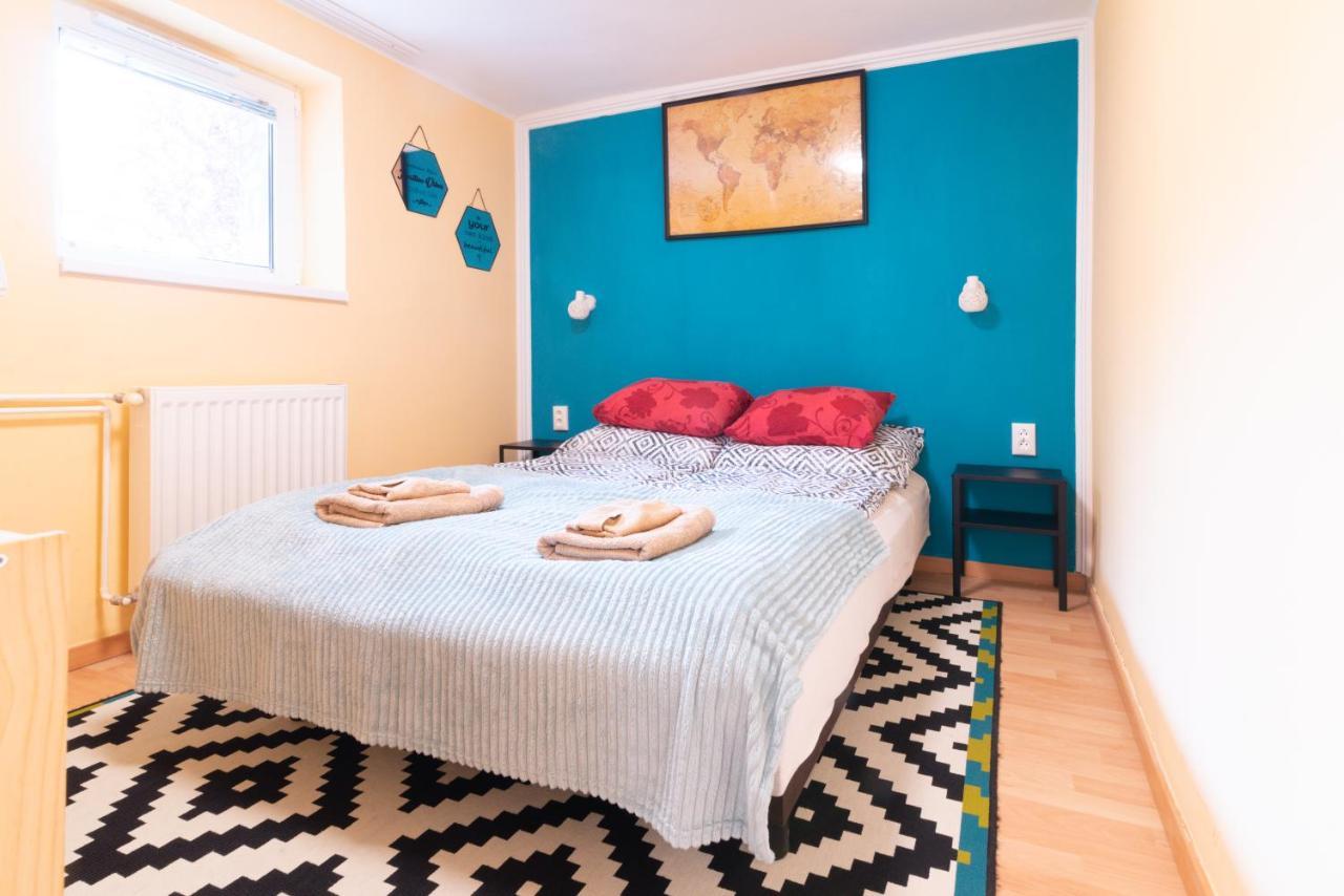 Cosy And Colorful Apartment Сентендре Екстериор снимка