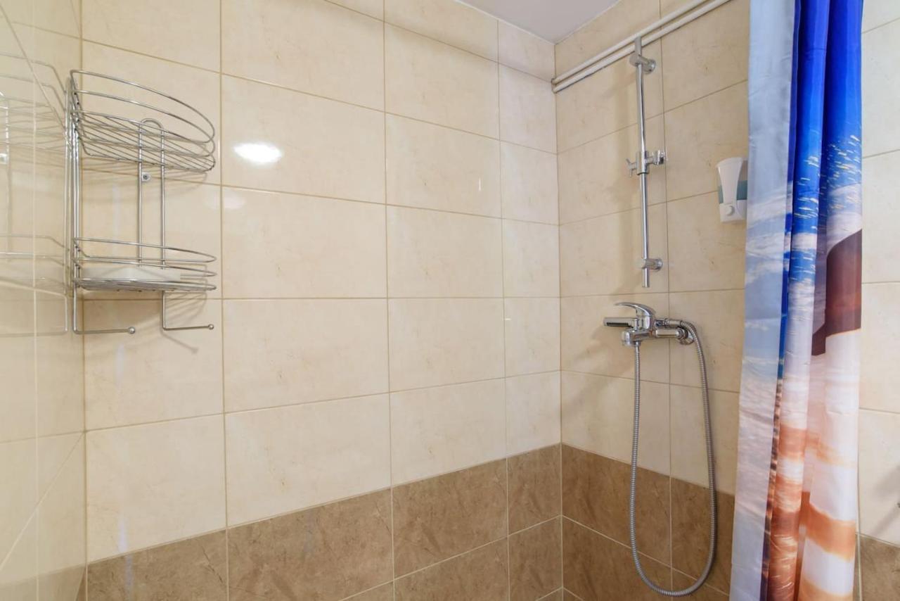 Cosy And Colorful Apartment Сентендре Екстериор снимка
